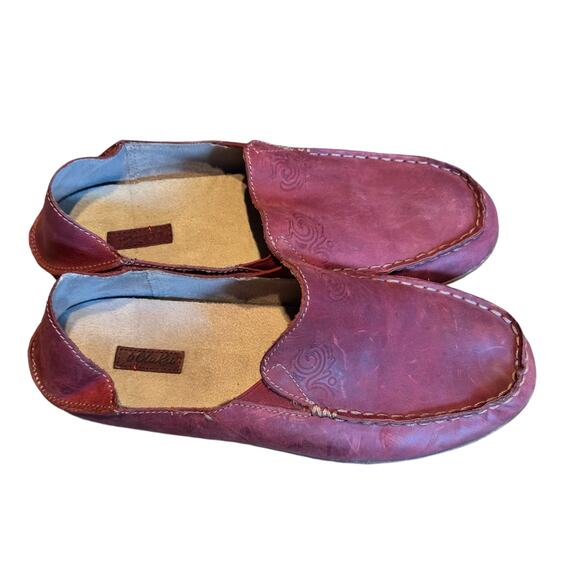 Olukai Nohea Nubuck moccasin embossed artwork W9 - Picture 2 of 9